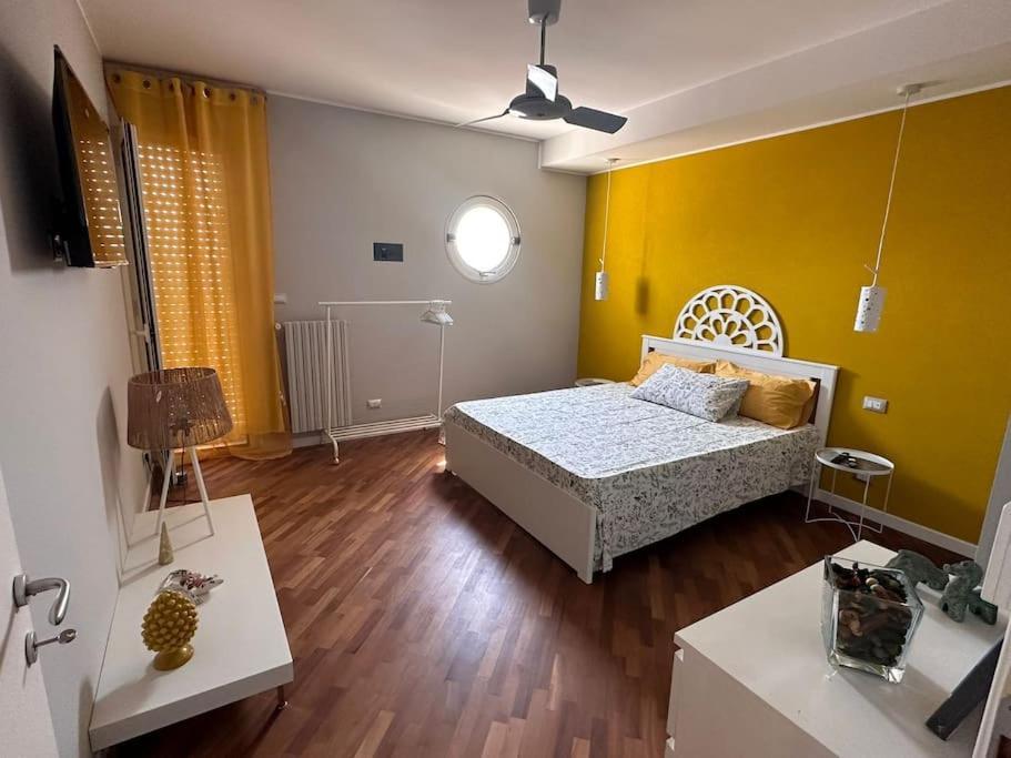 Faro Sul Mare Luxury Apartment - Zona Fiera Bari Exterior foto