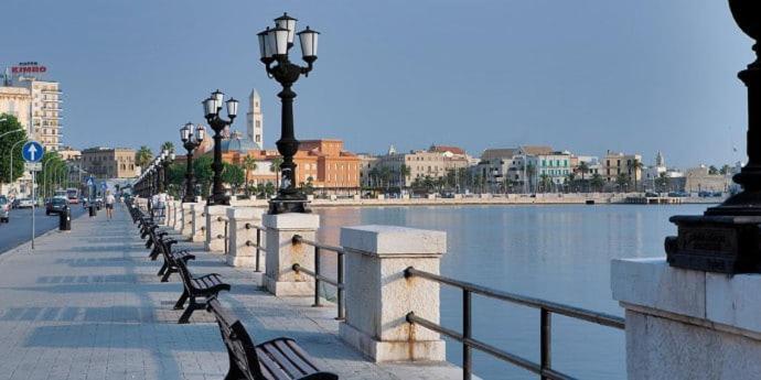 Faro Sul Mare Luxury Apartment - Zona Fiera Bari Exterior foto